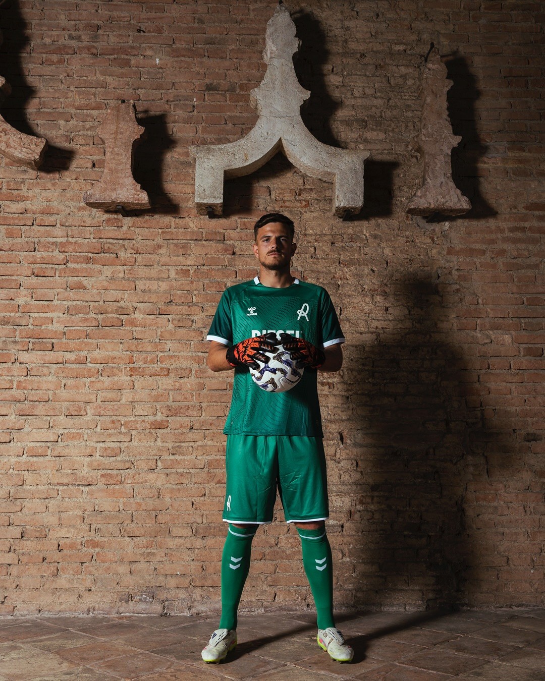 LR Vicenza 2025-26 GK 1 Kit