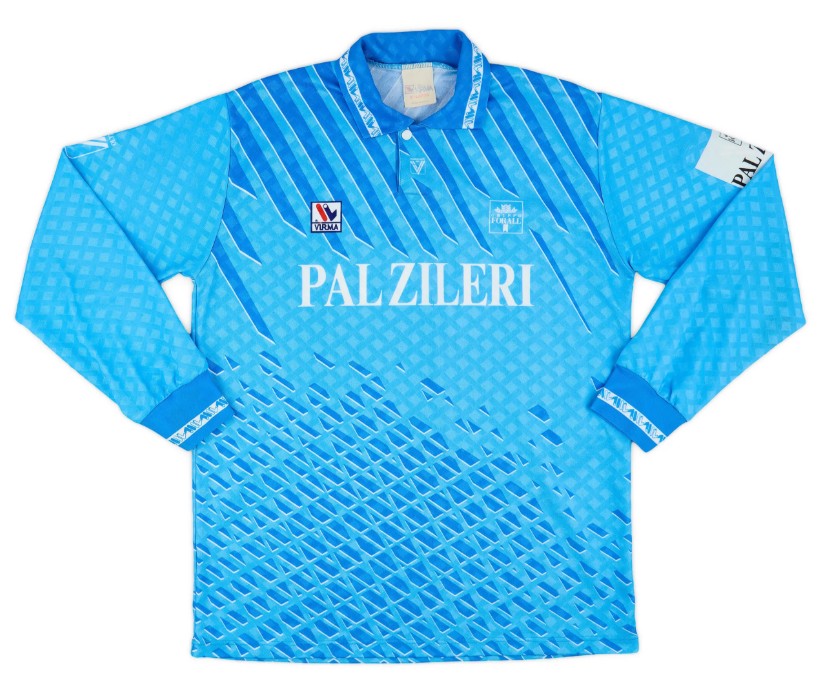 Vicenza Calcio 1992-93 Away Kit