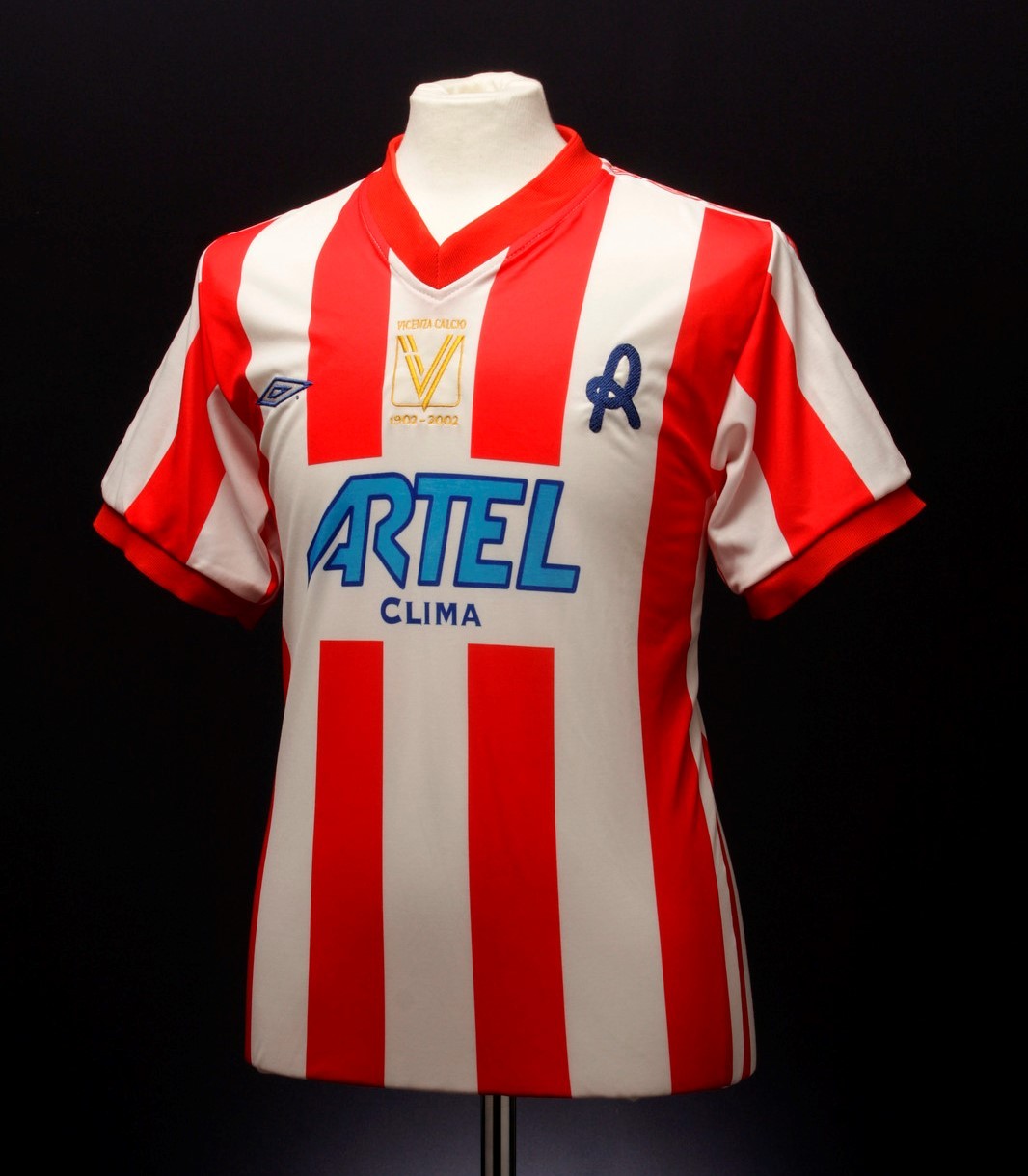 Vicenza Calcio 2001-02 Home Kit