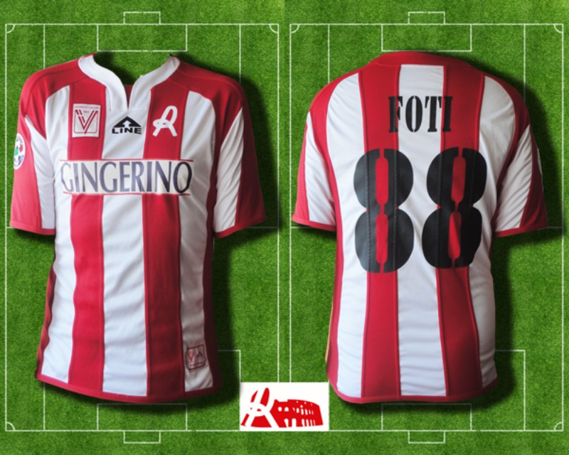 Vicenza Calcio 2006-07 Home Kit