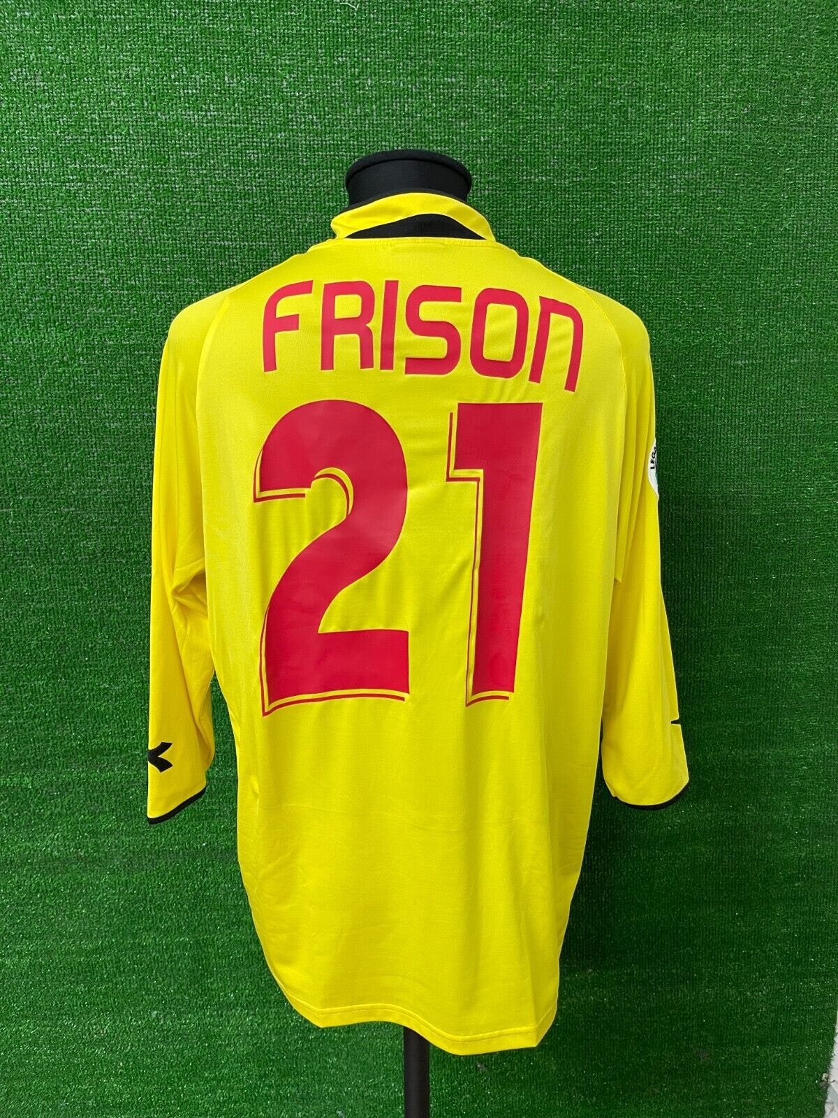 Vicenza Calcio 2008-09 GK 1 Kit