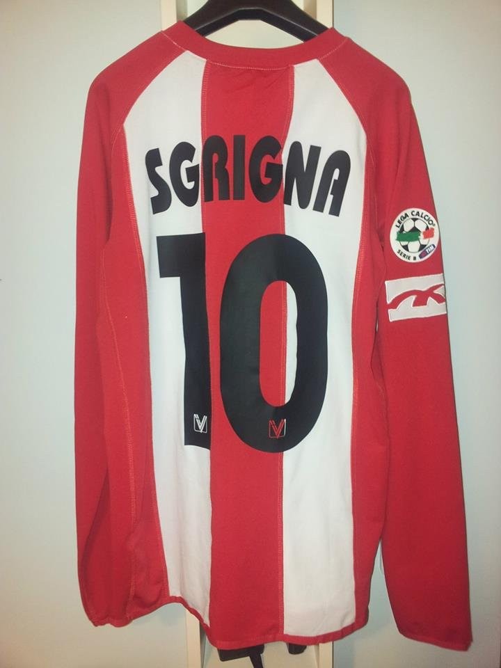 Vicenza Calcio 2009-10 Home 2 Kit