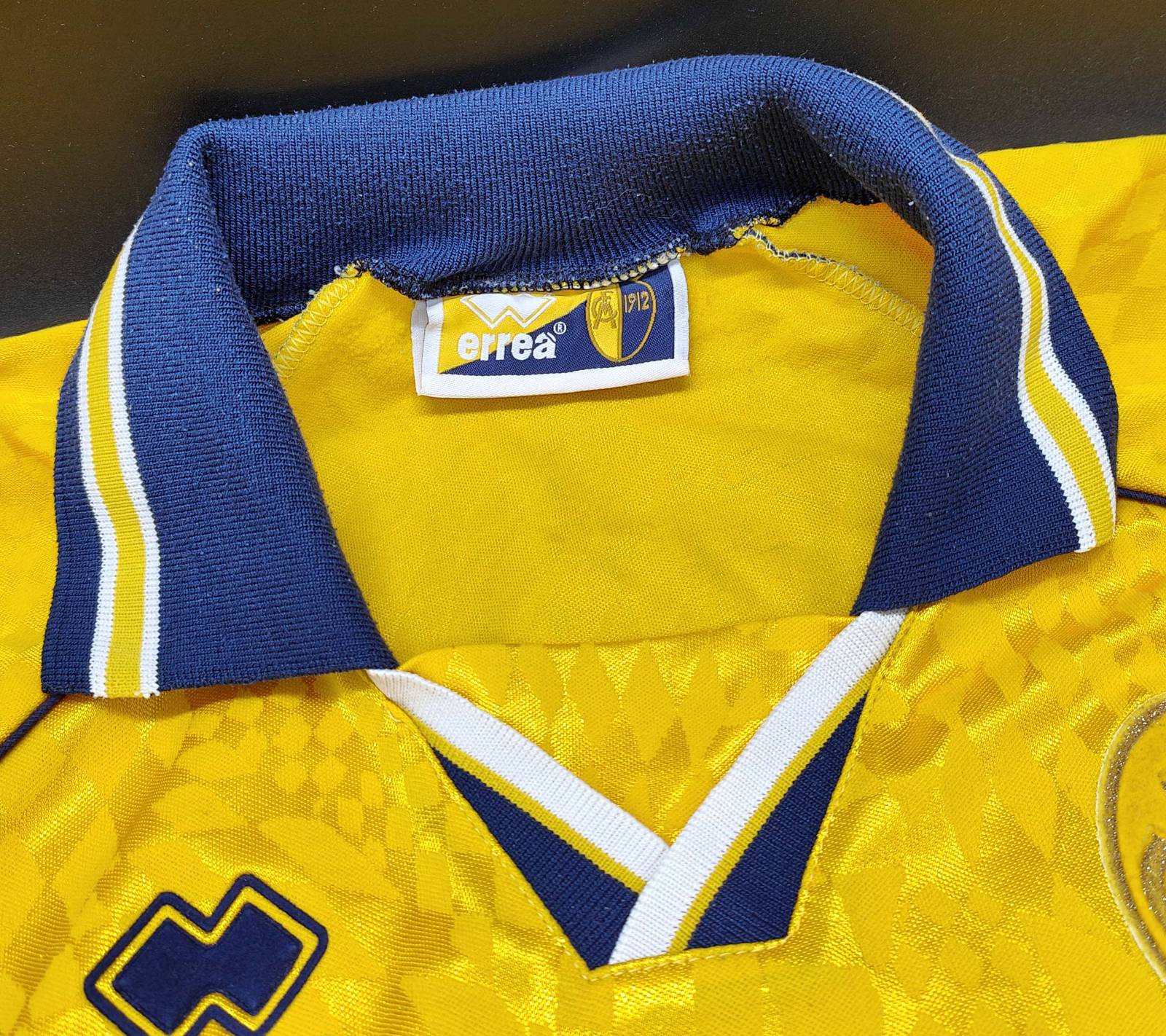 Modena FC 1997-98 Home Kit