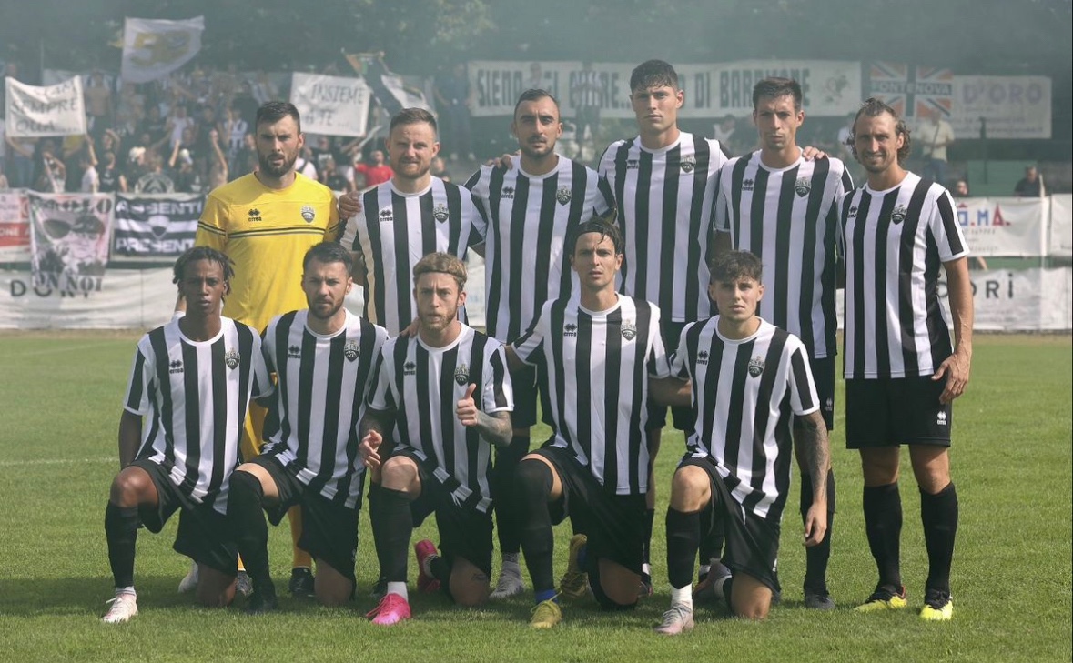 Siena 2023-24 Home Kit