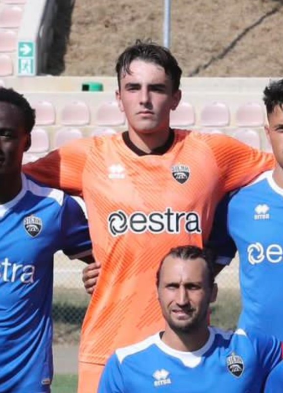 Siena 2024-25 Pre-Season GK Kit