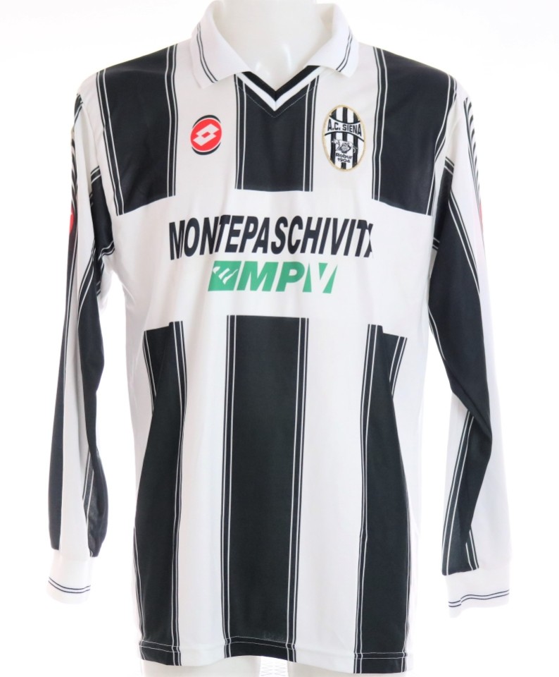 Siena 2001-02 Home Kit