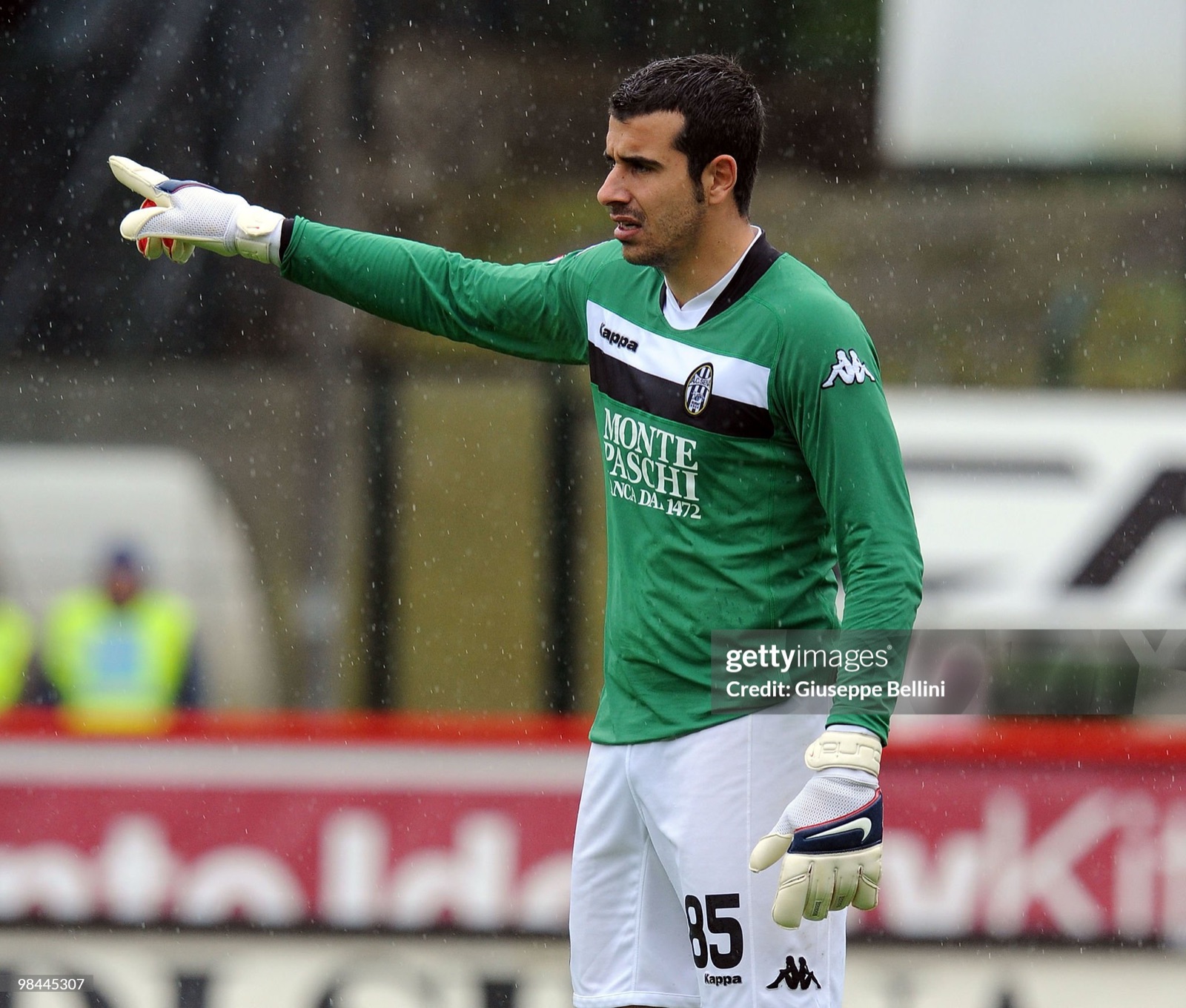 Siena 2009-10 GK 2 Kit