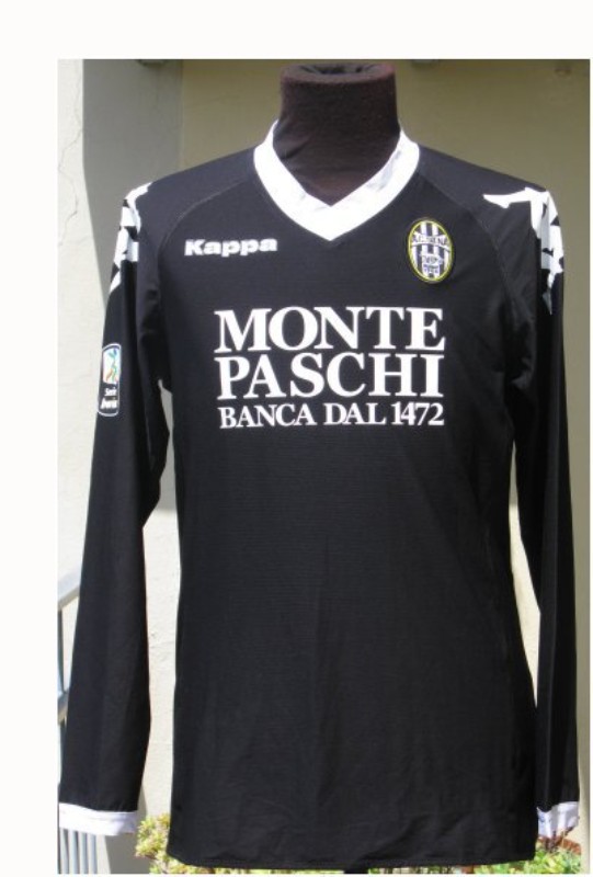 Siena 2010-11 Third Kit