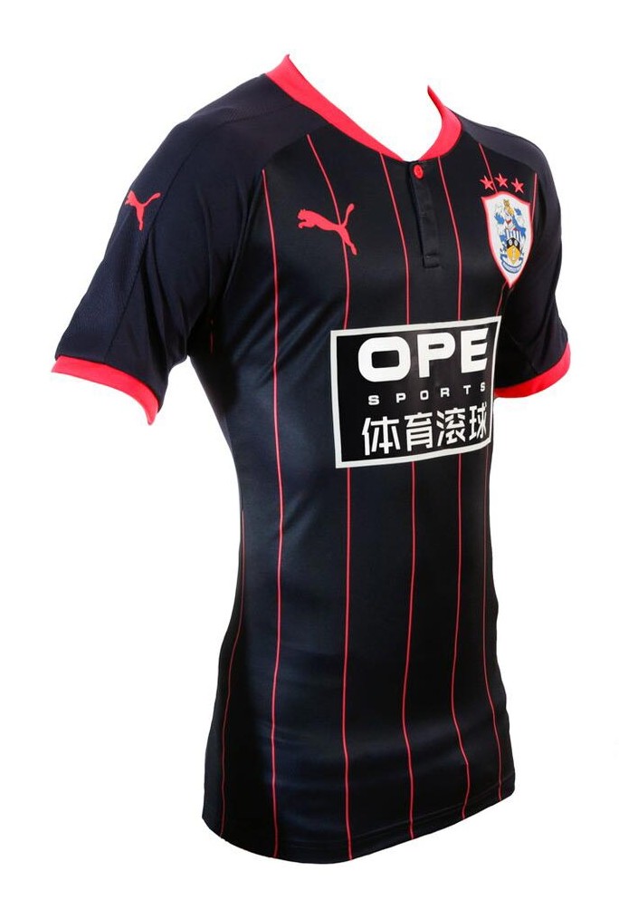 Huddersfield Town 2017-18 Away Kit