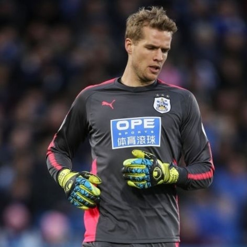 Huddersfield Town 2017-18 GK 1 Kit