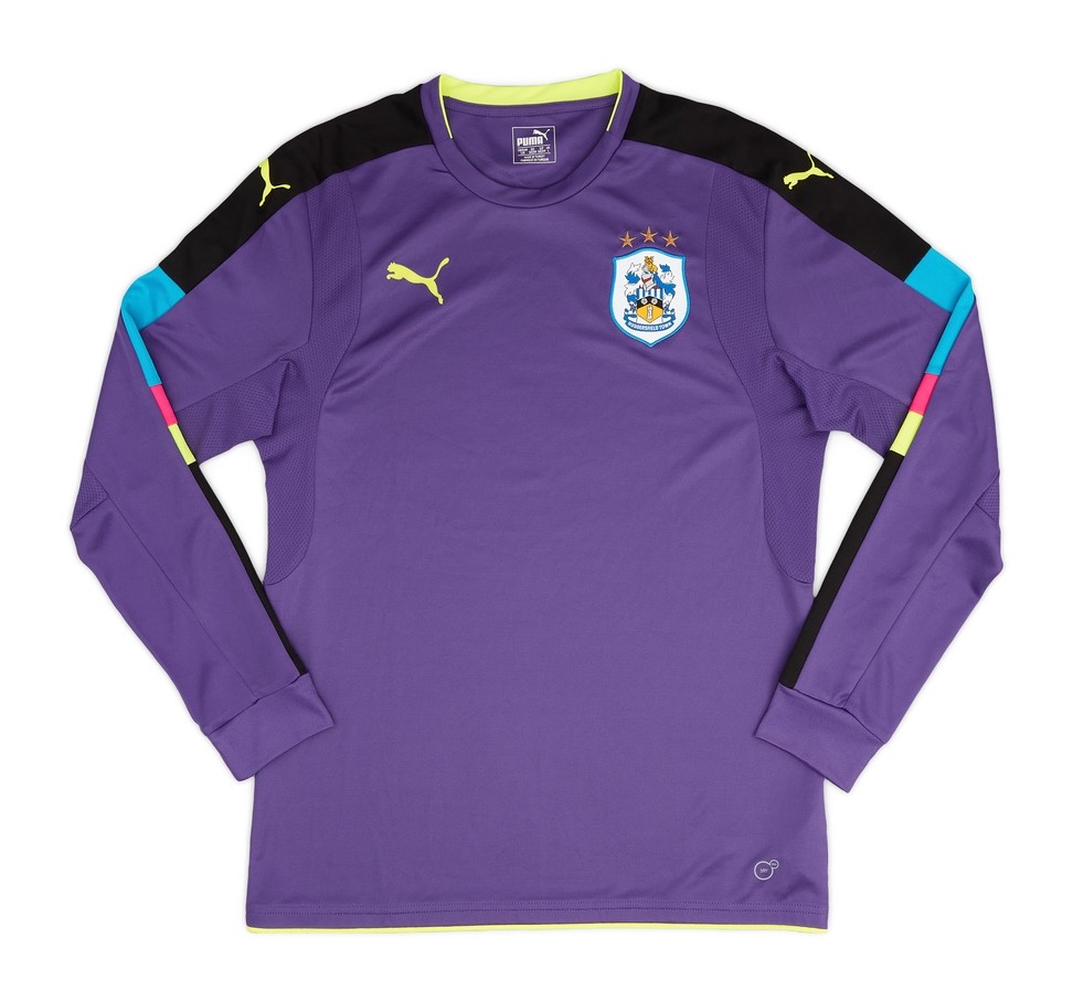 Huddersfield Town 2017-18 GK 6 Kit
