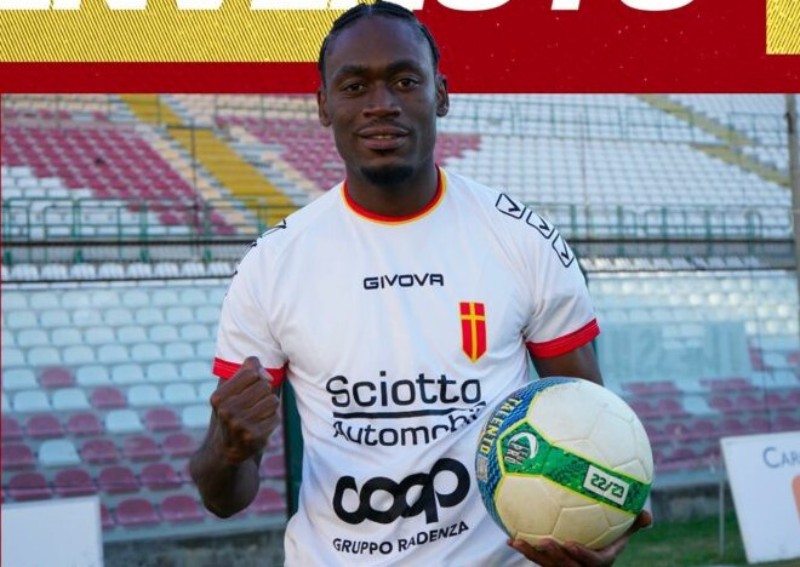 ACR Messina 2022-23 Home Kit