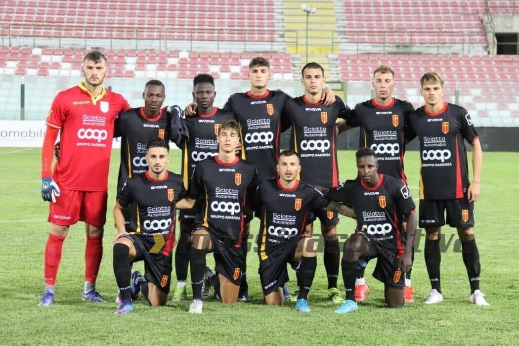 ACR Messina 2022-23 Third Kit