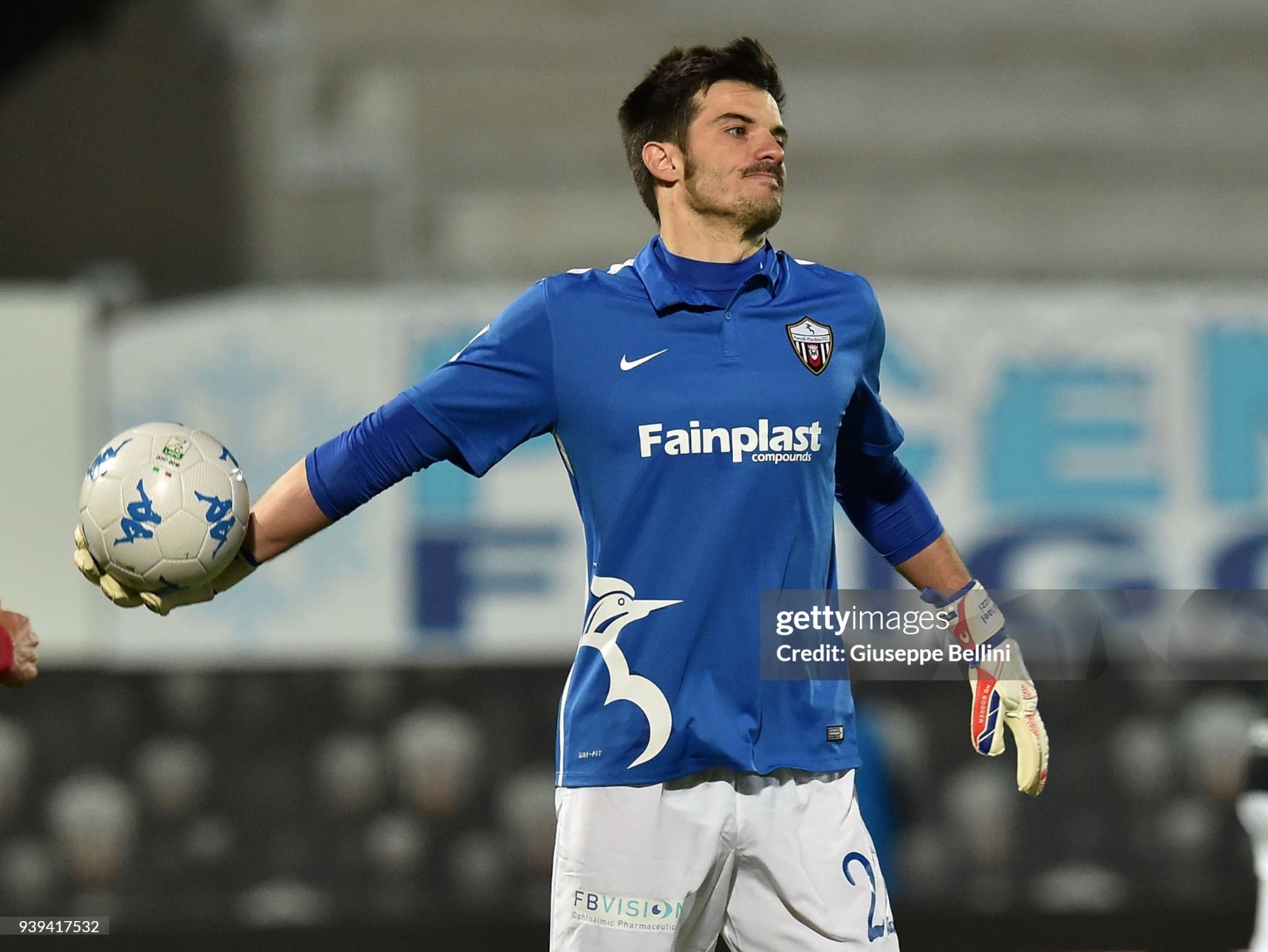 Ascoli 2017-18 GK 1 Kit