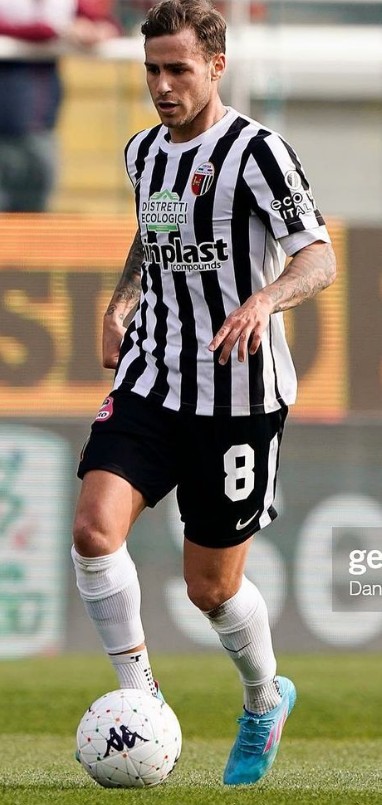 Ascoli 2021-22 Home V2 Kit