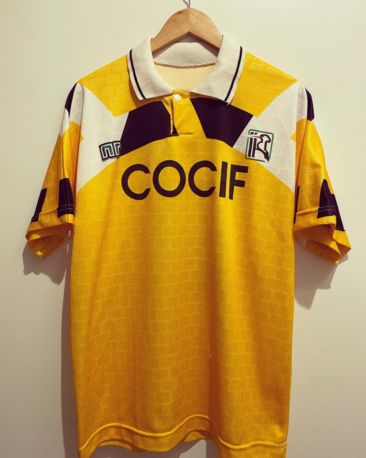 Ascoli 1992-93 Third Kit