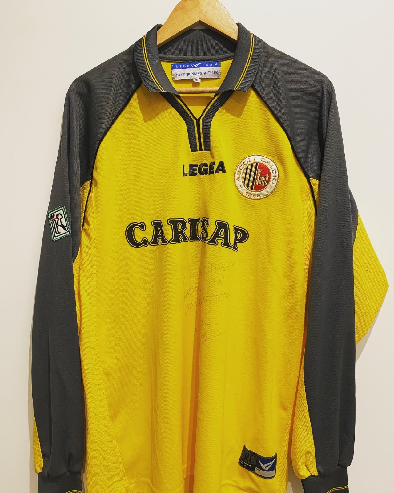 Ascoli 2001-02 Third Kit