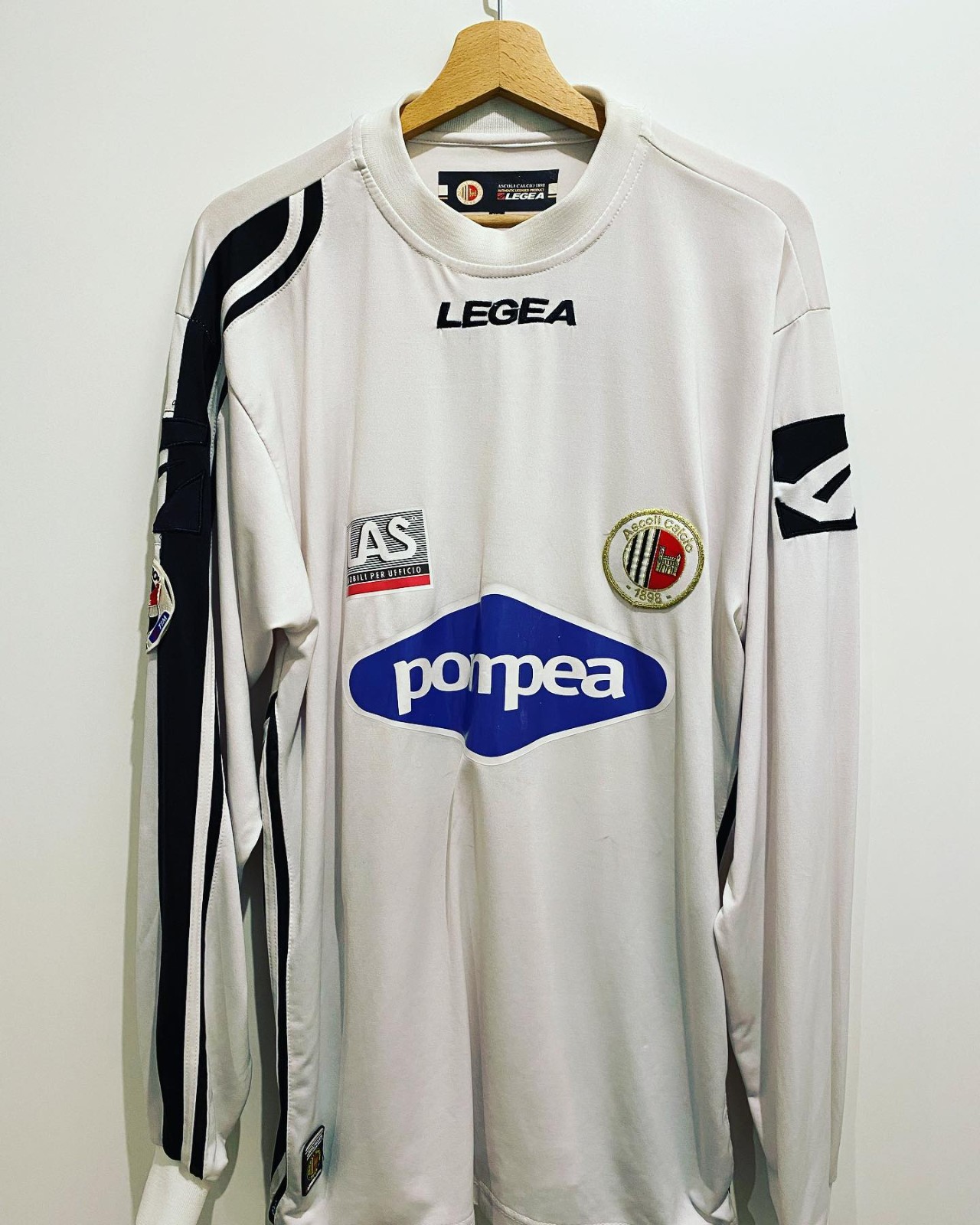 Ascoli 2006-07 GK 1 Kit
