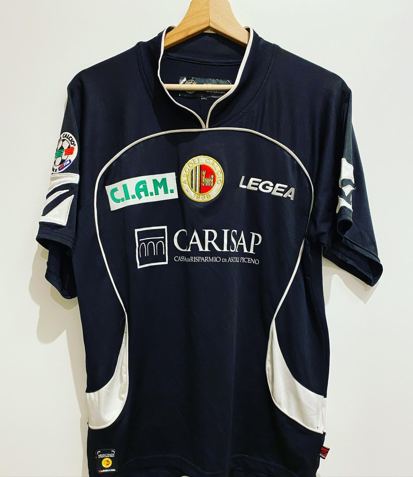 Ascoli 2009-10 Third Kit