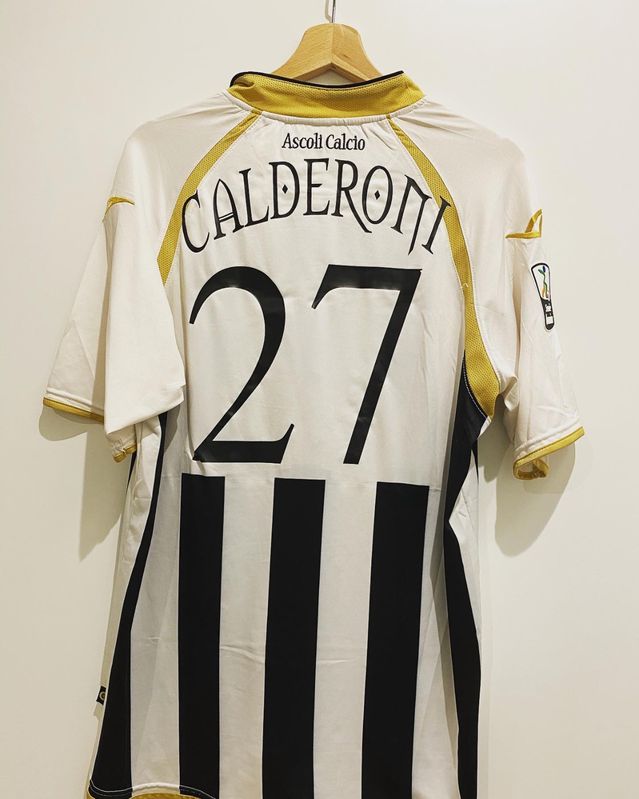 Ascoli 2010-11 Home Kit
