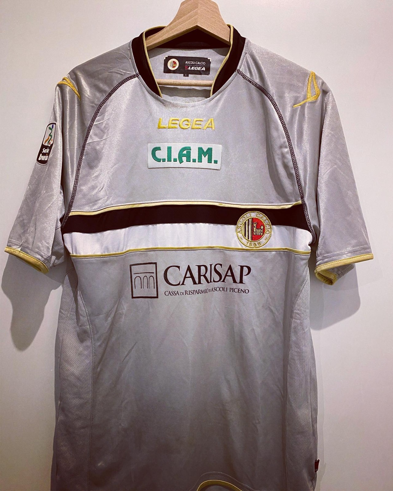 Ascoli 2010-11 GK 1 Kit