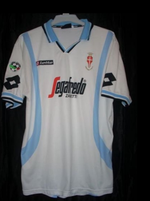 Treviso 2000-01 Third Kit