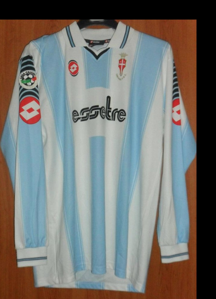 Treviso 2002-03 Home Kit