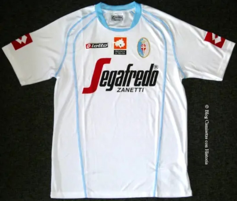 Treviso 2004-05 Home Kit