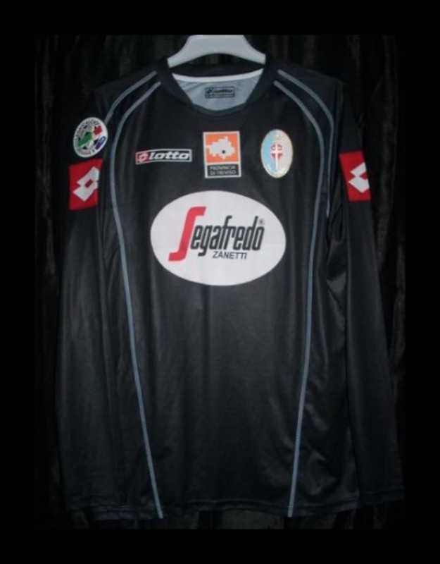 Treviso 2004-05 Third Kit
