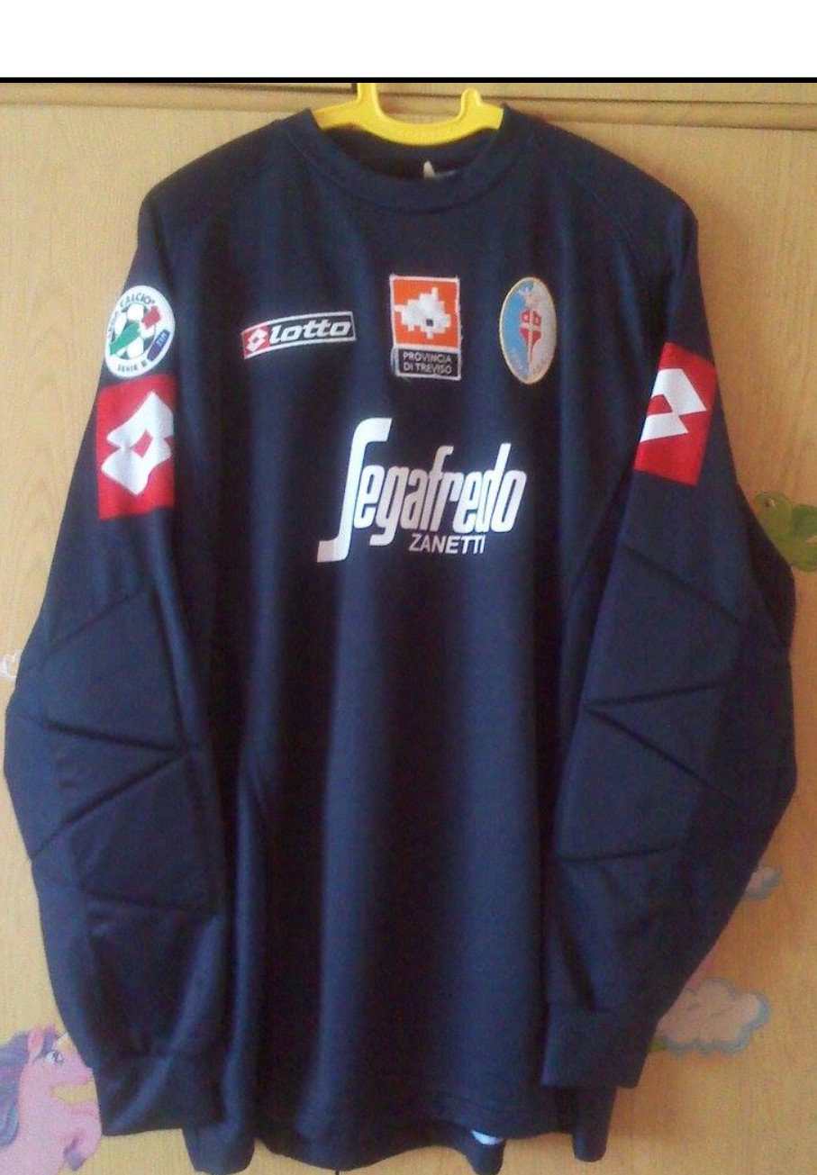 Treviso 2004-05 GK 1 Kit