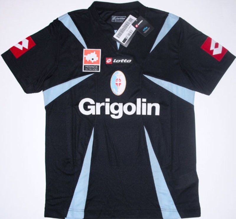 Treviso 2006-07 Away Kit