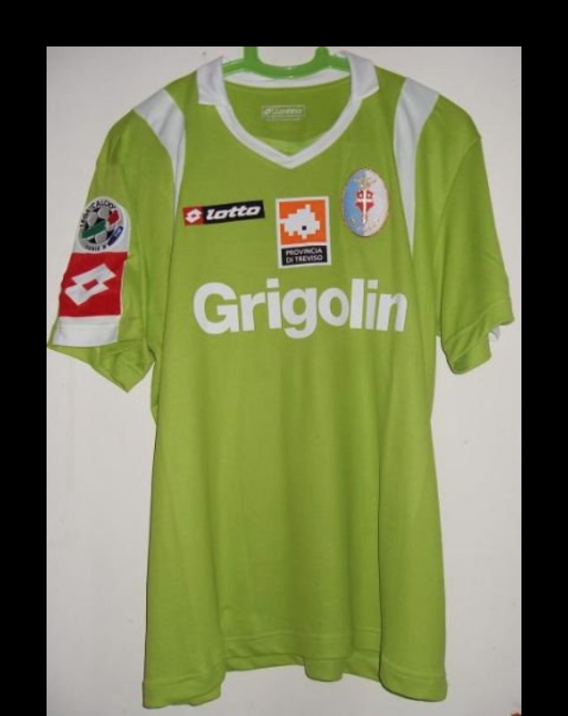 Treviso 2008-09 Fourth Kit