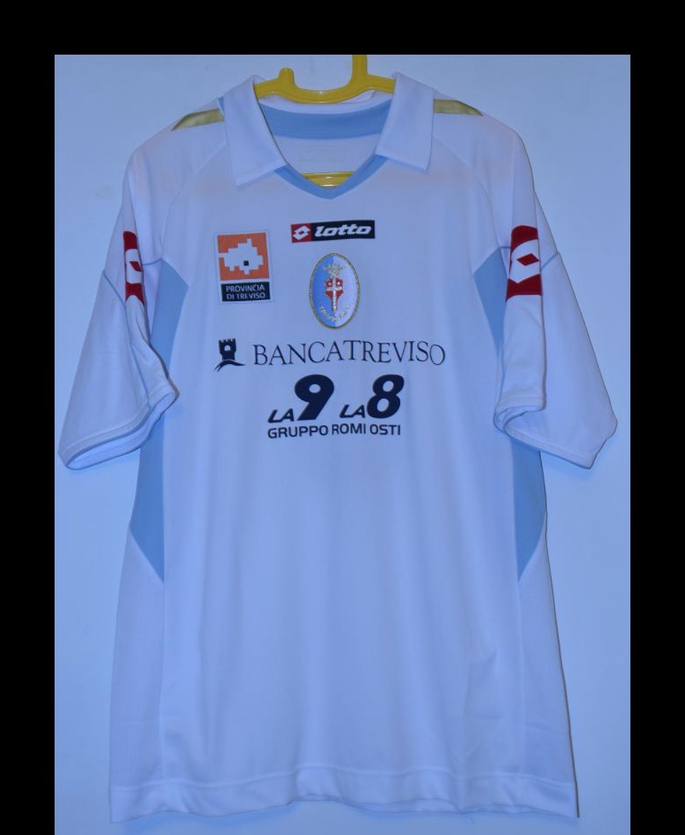 Treviso 2010-11 Home Kit