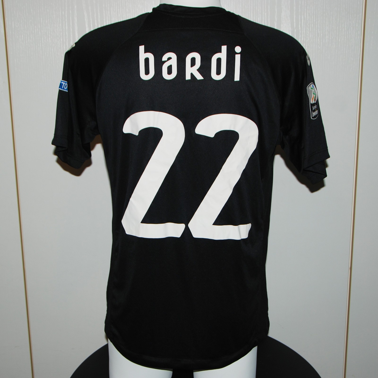 Novara 2012-13 GK Kit