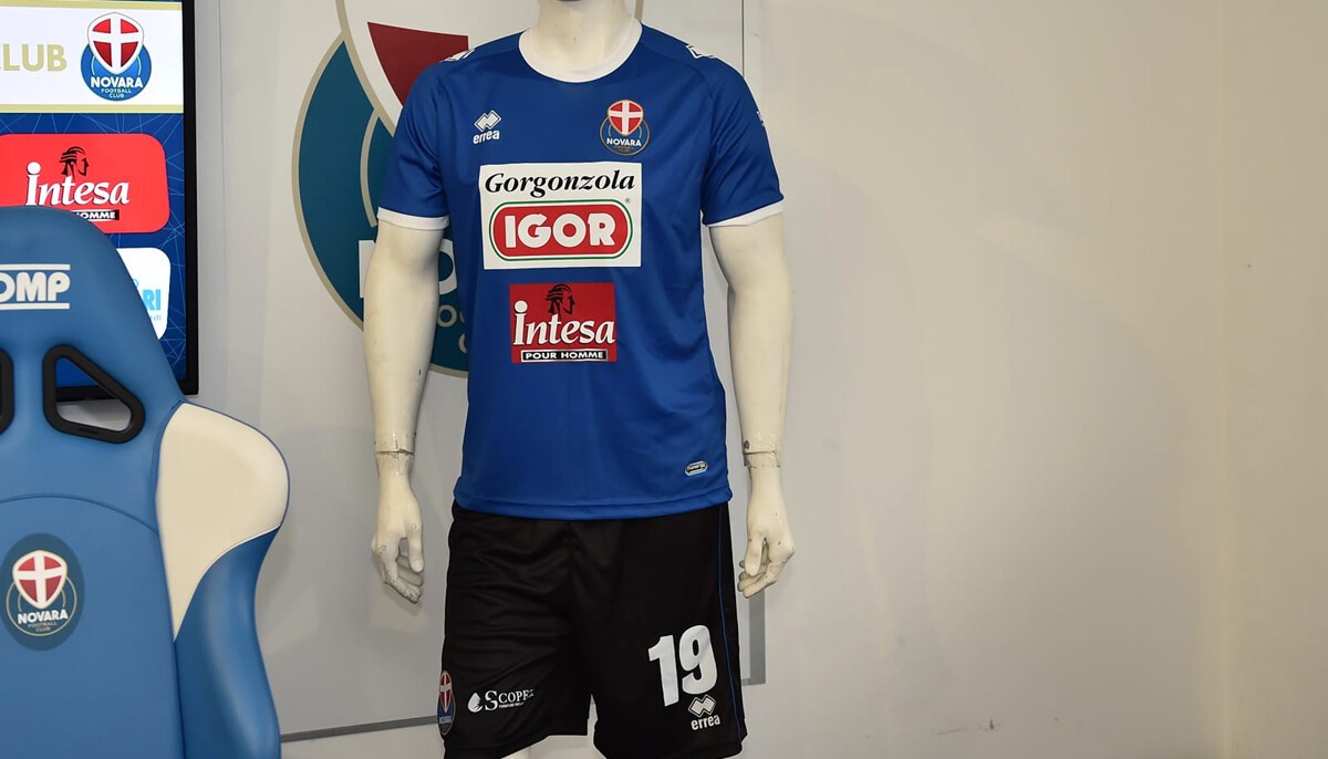 Novara 2021-22 Home Kit