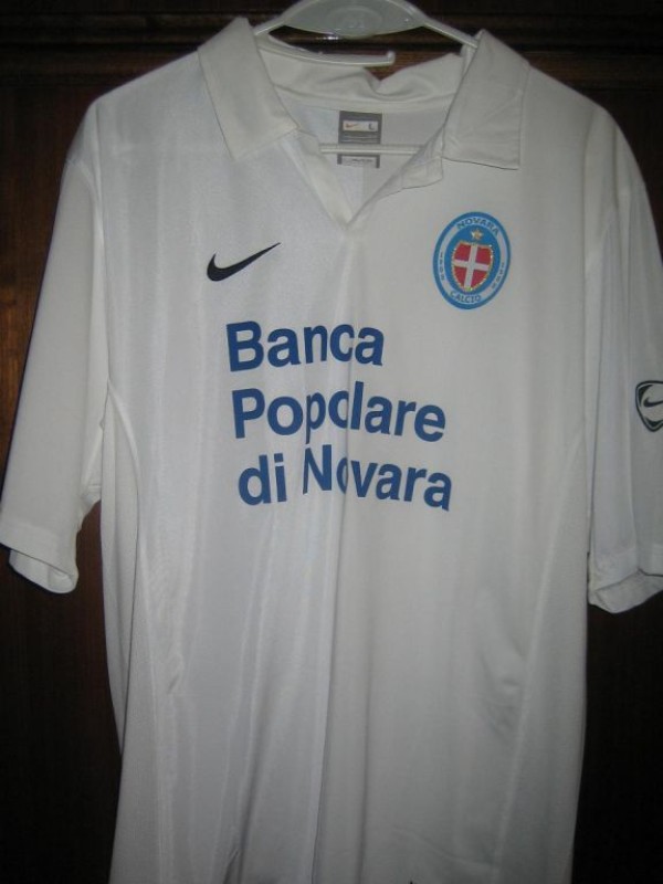 Novara 2006-07 Away Kit