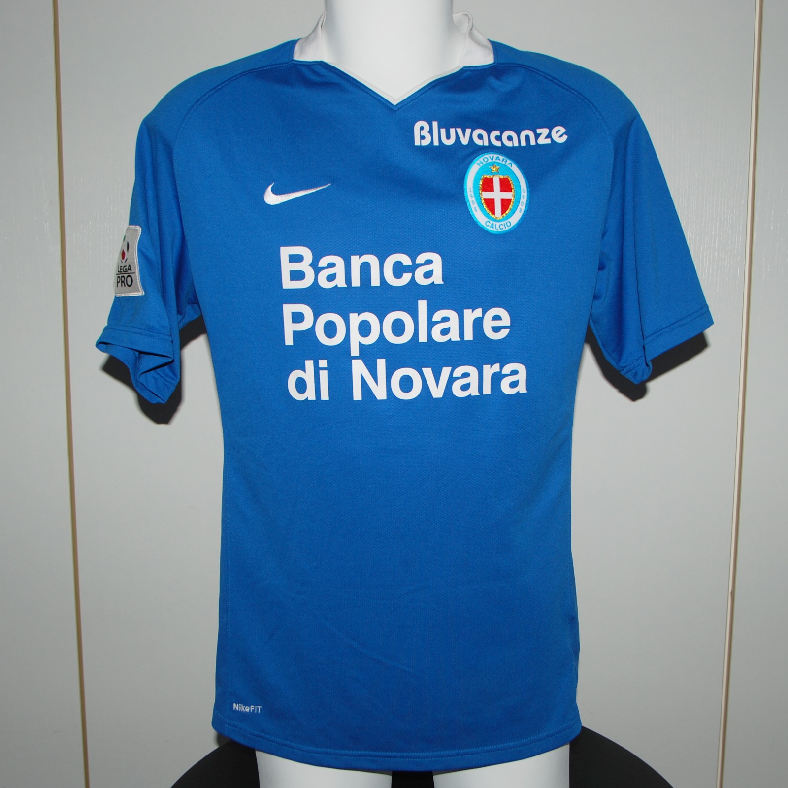 Novara 2009-10 Home Kit