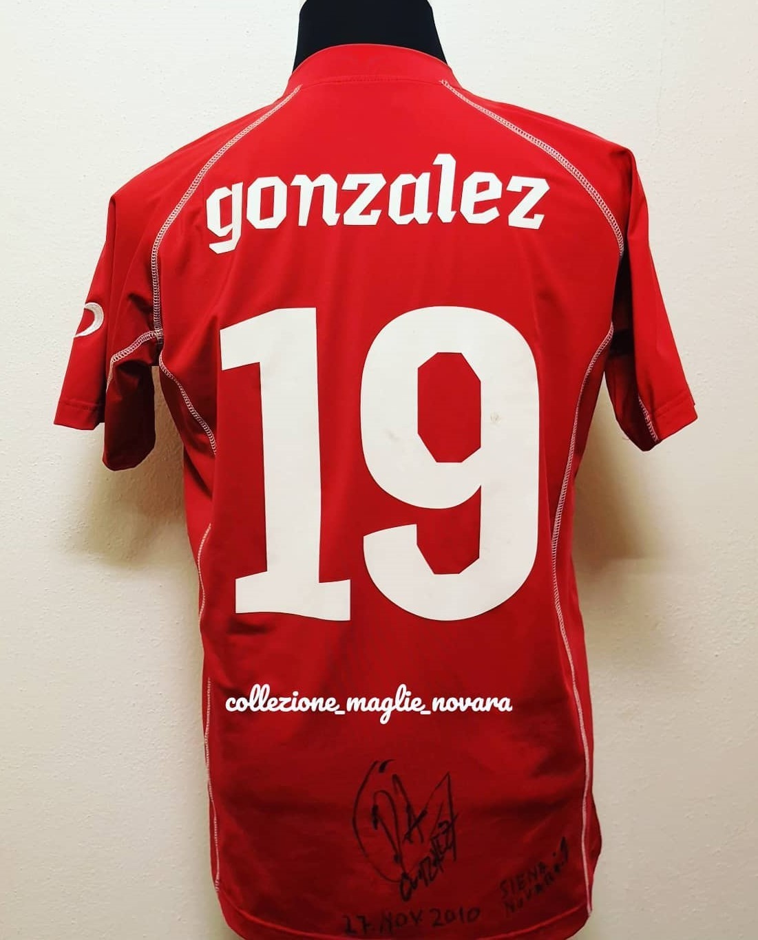 Novara 2010-11 Third Kit