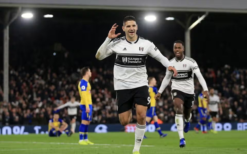 Fulham FC 2018-19 Home V2 Kit
