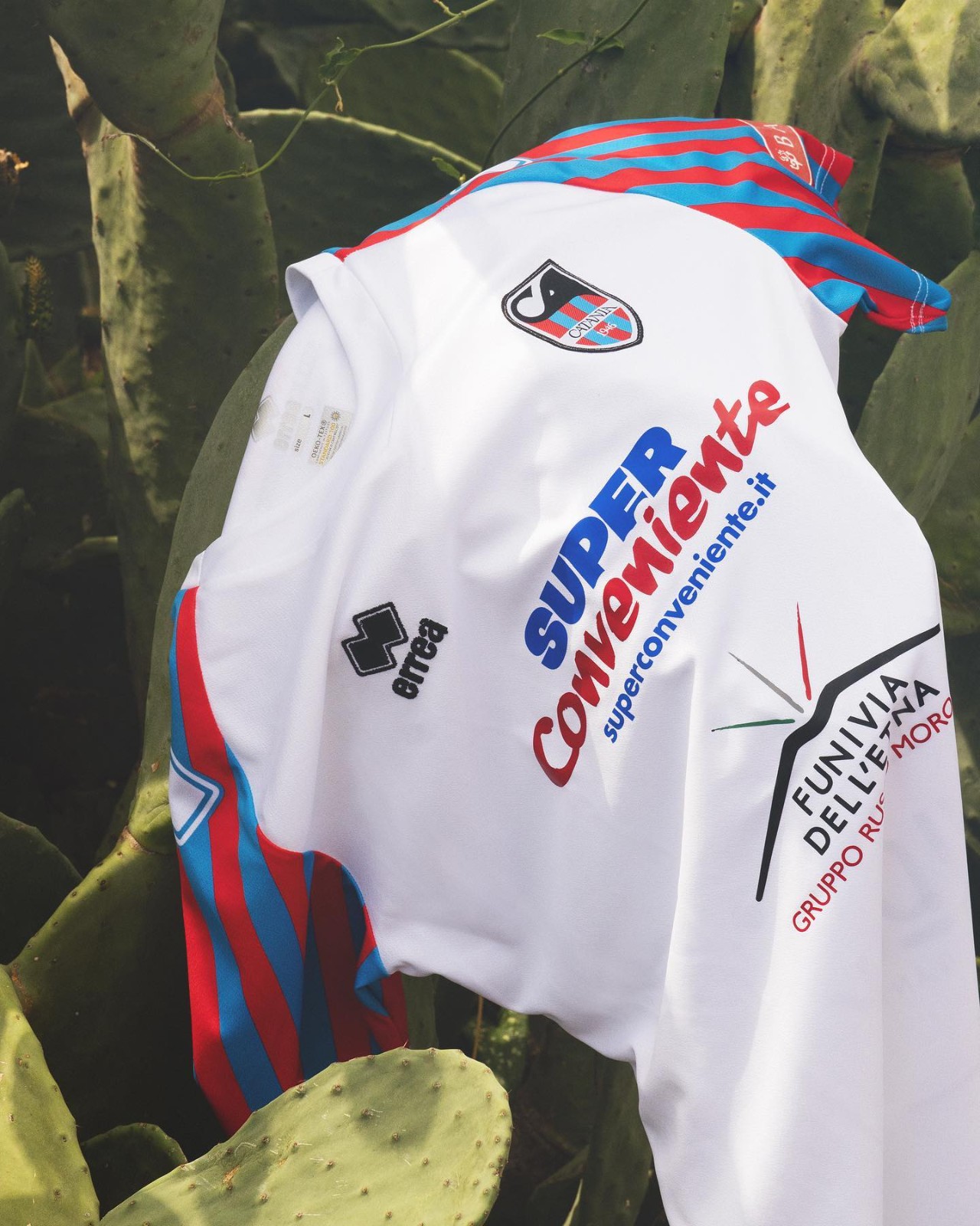 Catania 2022-23 Away Kit