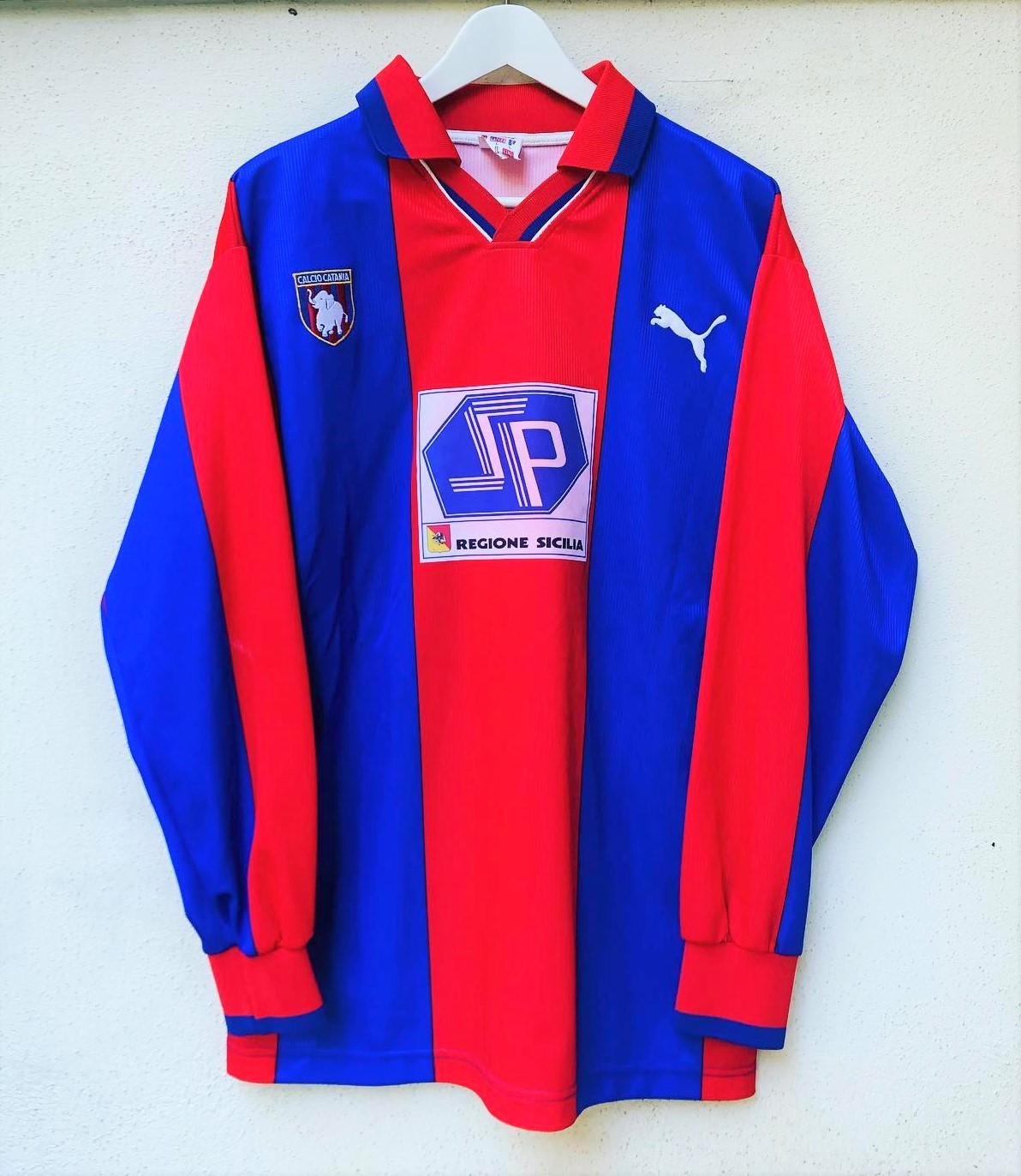 Catania 1999-00 Home Kit
