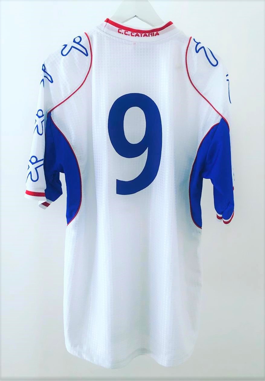 Catania 2000-01 Away Kit
