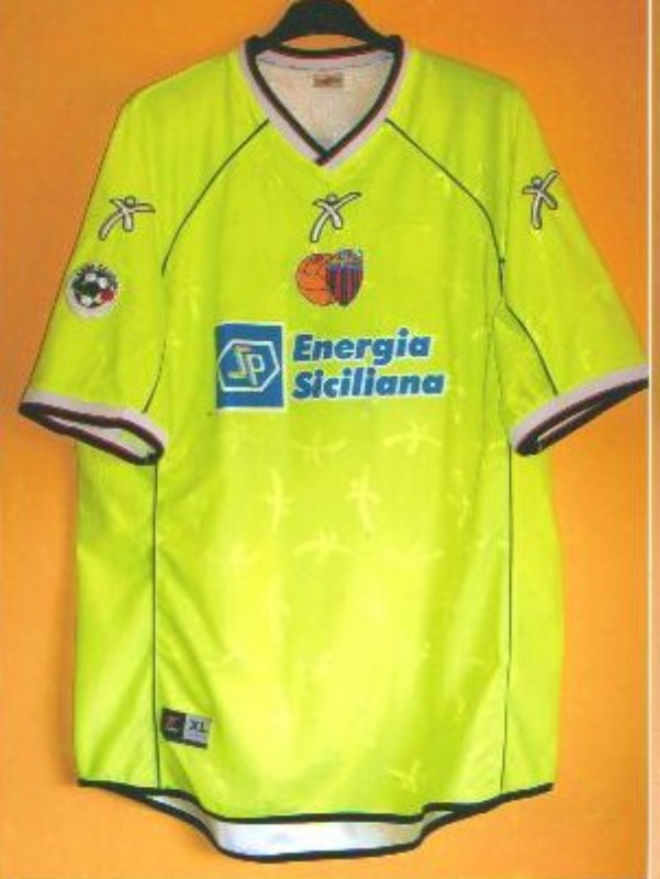 Catania 2002-03 Away Kit