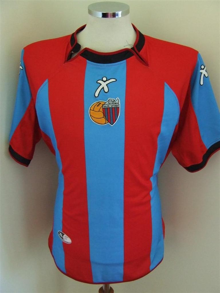 Catania 2004-05 Home Kit