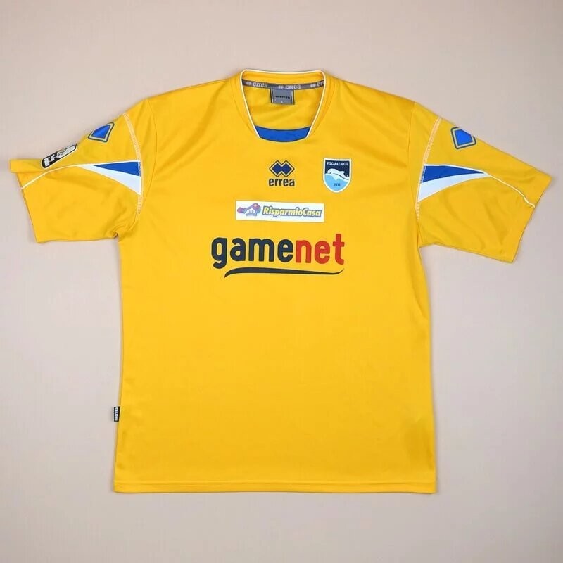 Pescara Calcio 2011-12 Third Kit