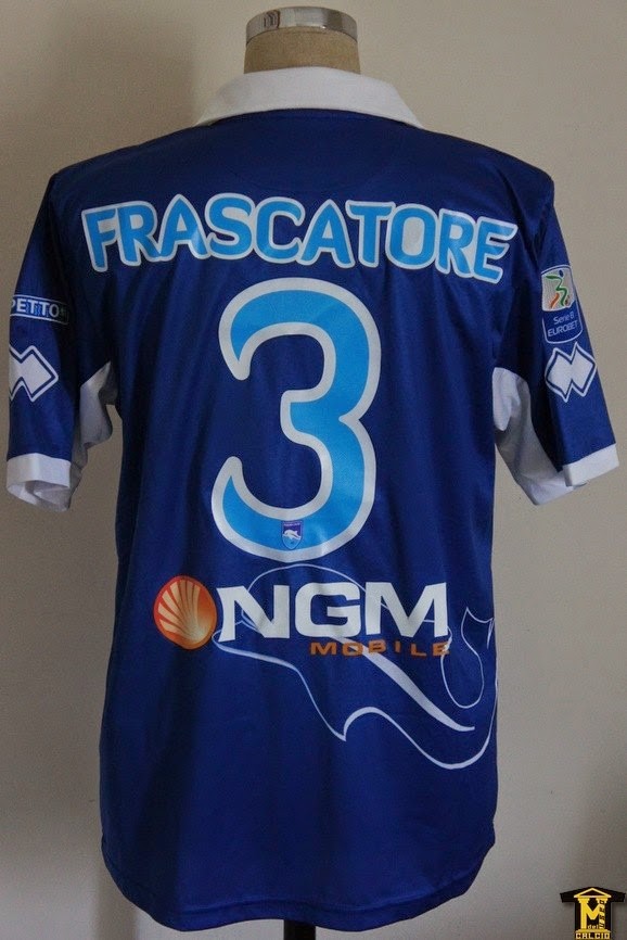 Pescara Calcio 2013-14 Away Kit