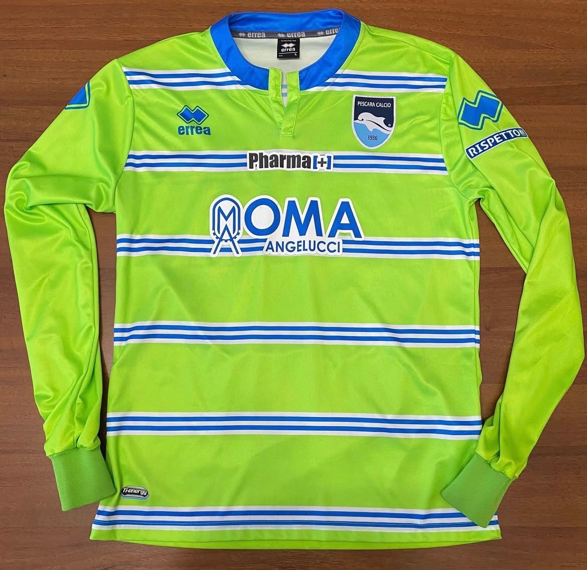 Pescara Calcio 2014-15 Third Kit