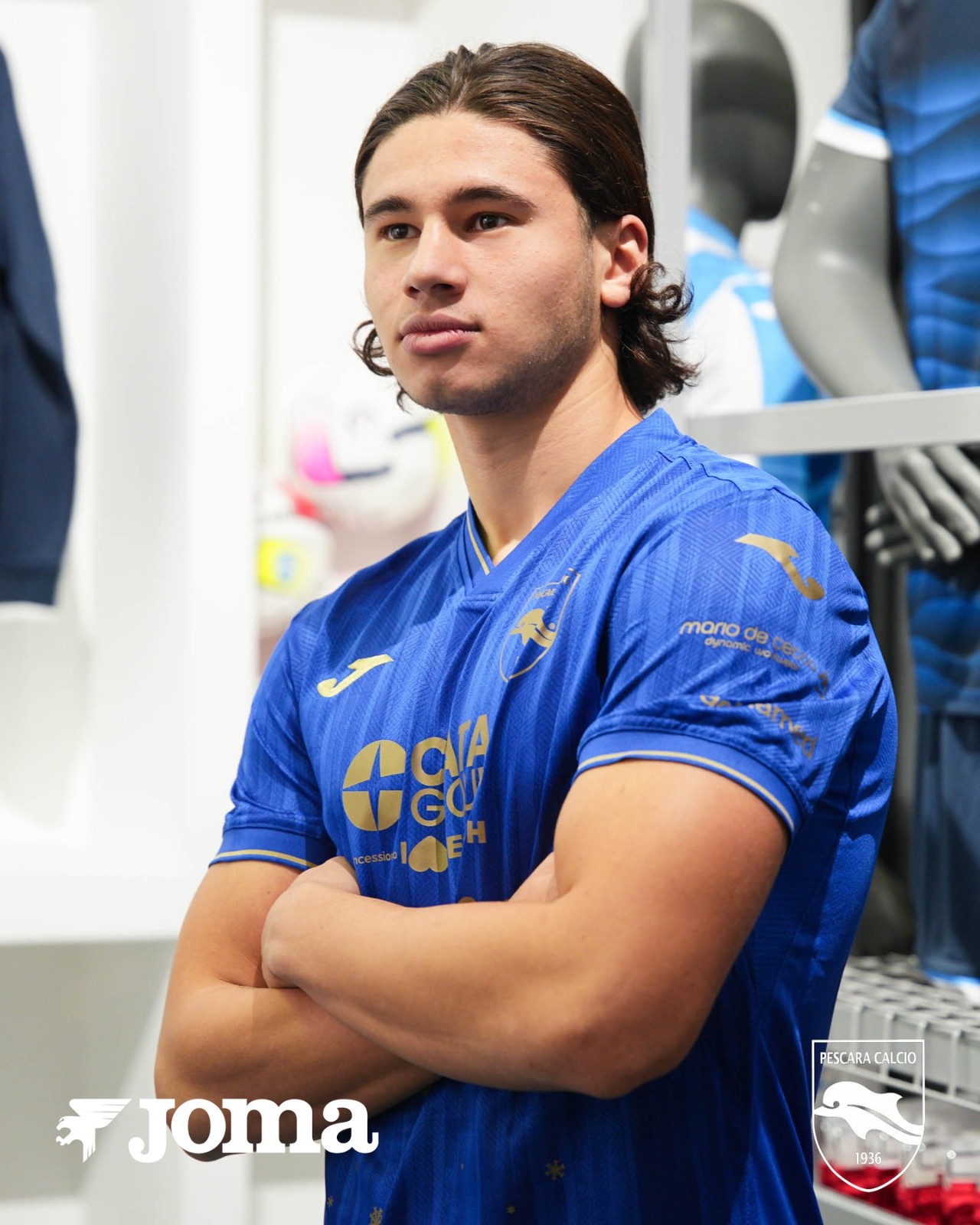 Pescara Calcio 2024-25 Christmas Kit