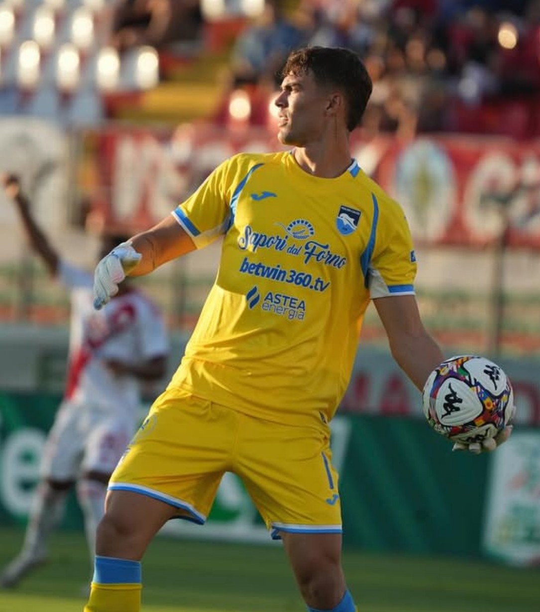 Pescara Calcio 2025-26 GK 2 Kit