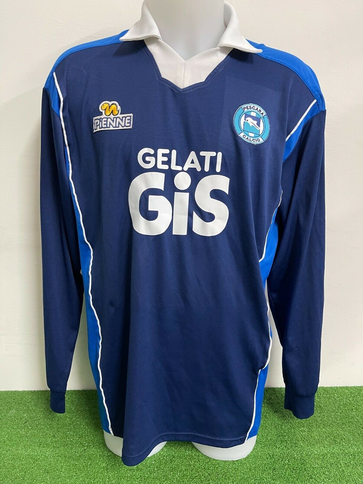 Pescara Calcio 1996-97 Away Kit